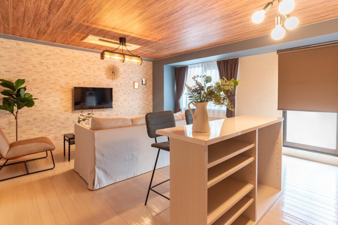 Bijou Suites Vogue Ōsaka Extérieur photo